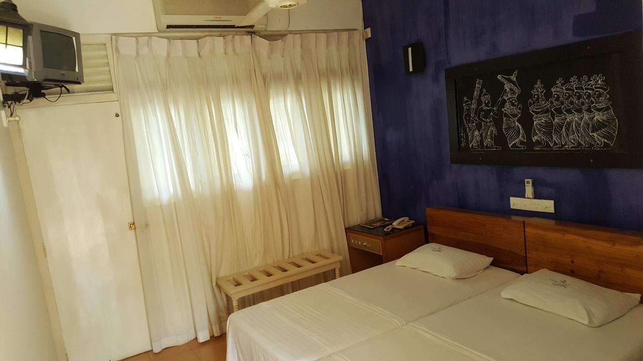 Robinson Hotel กตรคาม ภายนอก รูปภาพ